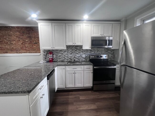 property at 315 Meridian St