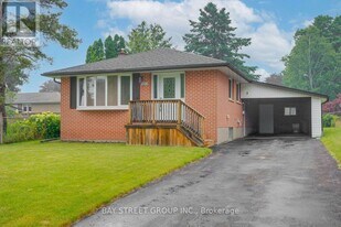 180 Rose St in Barrie, ON - Building Photo