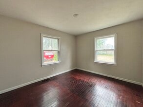 1117 S Westnedge Ave in Kalamazoo, MI - Building Photo - Building Photo