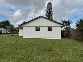 788 NW 15th Pl in Pompano Beach, FL - Building Photo - Building Photo