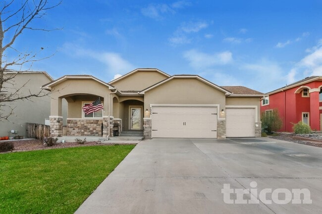 property at 7935 Dutch Loop