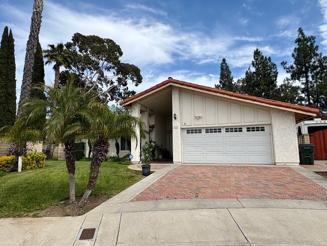 property at 216 Eagleview Pl