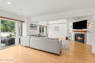 272 Ocean Blvd N in Long Branch, NJ - Building Photo - Building Photo