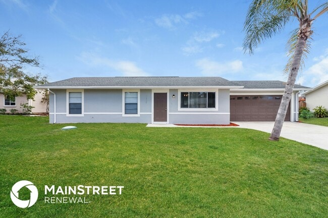 property at 18529 Phlox Dr