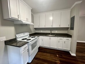 512 Border St in Graham, NC - Building Photo - Building Photo