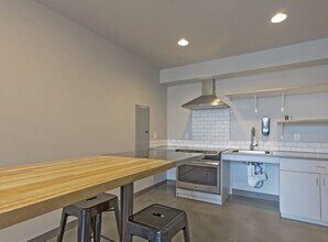 Eastlake Flats in Seattle, WA - Foto de edificio - Building Photo