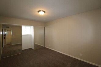 4414 Jarboe St in Kansas City, MO - Building Photo - Building Photo