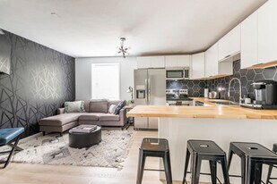 654 Coddington Rd in Ithaca, NY - Building Photo