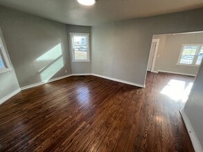 3614 Charles St in Omaha, NE - Building Photo - Building Photo