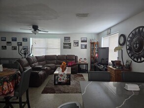 2630 SW 49th Ct in Fort Lauderdale, FL - Foto de edificio - Building Photo