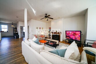 486 Massachusetts Ave, Unit 3 in Boston, MA - Building Photo - Building Photo