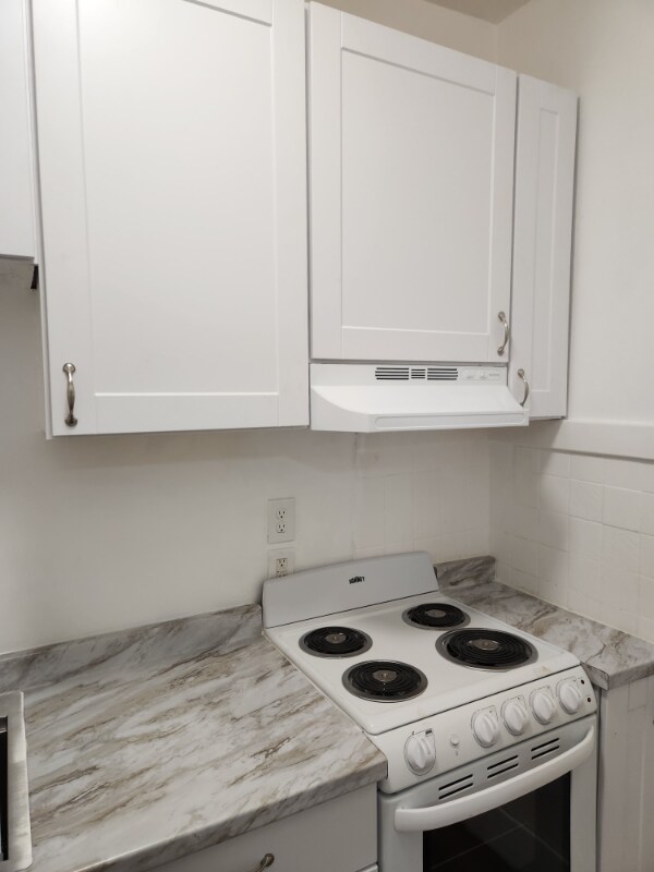 408 N Tower Ave in Centralia, WA - Building Photo - Building Photo