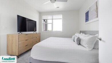 1291 S Ulster St, Unit 1301-512 in Denver, CO - Foto de edificio - Building Photo