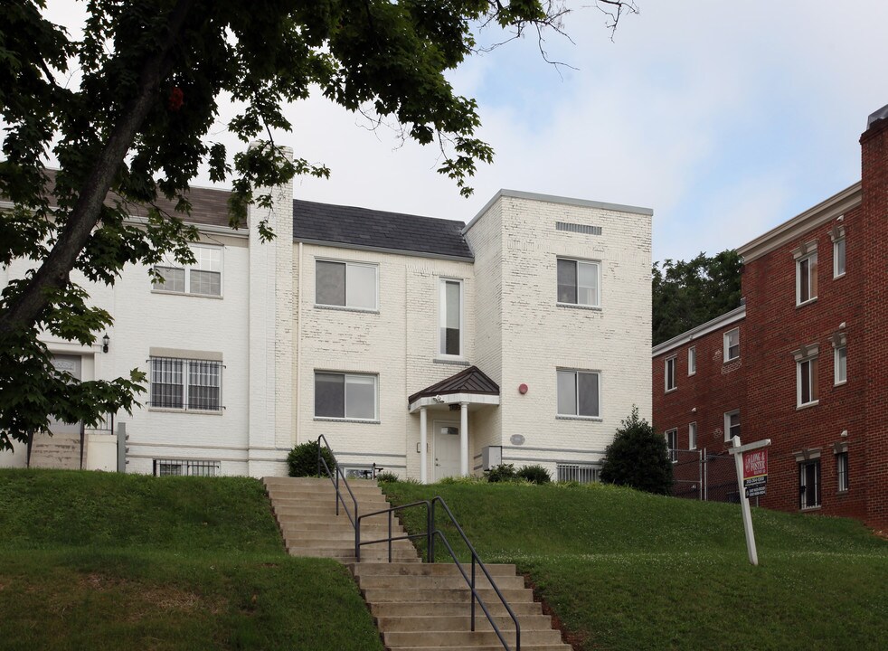 1956 3rd St NE in Washington, DC - Building Photo