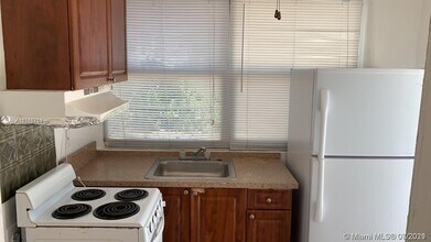 12906 NE 6th Ave-Unit -1 in North Miami, FL - Building Photo - Building Photo