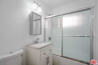 8150 Sepulveda Pl in Los Angeles, CA - Building Photo - Building Photo