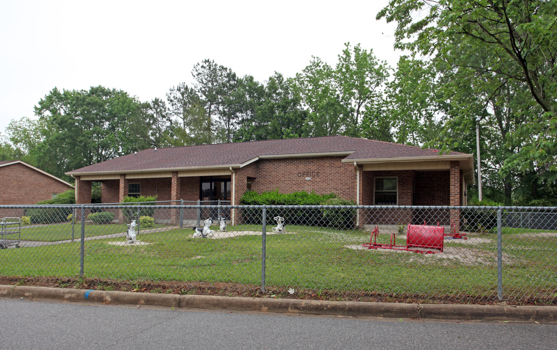 Santee Apartments in Santee, SC - Foto de edificio