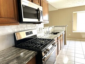 1735 Jo Ann Ln in Sugar Land, TX - Building Photo - Building Photo