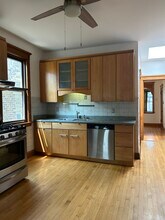 2113 N Springfield Ave, Unit 2 in Chicago, IL - Building Photo - Building Photo