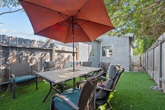 5320 Redding Rd in San Diego, CA - Building Photo - Building Photo