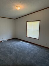 66785 220th St in Nevada, IA - Building Photo - Building Photo