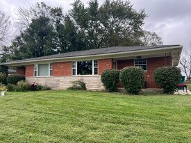 3715 Perry Worth Rd, Unit 3715 Perry Worth Road in Lebanon, IN - Building Photo