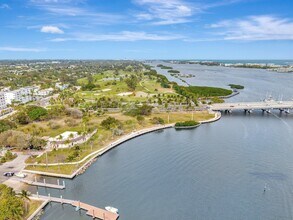 1 N Golfview Rd in Lake Worth Beach, FL - Building Photo - Building Photo