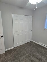 5856 Acres Rd, Unit 6B in Sylvania, OH - Building Photo - Building Photo