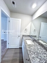 2172 Willow Gln Dr in Graham, NC - Building Photo - Building Photo