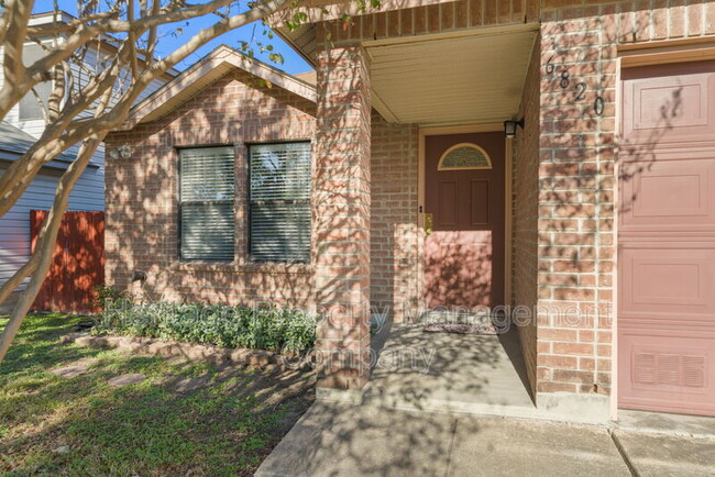 6820 Flatstone Pass in Converse, TX - Building Photo - Building Photo