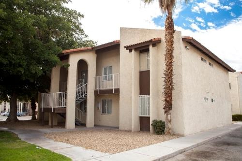 3639 S Van Dyke Ave-Unit -A in Las Vegas, NV - Building Photo