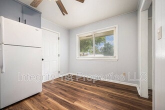 4202 N Askew Ave in Kansas City, MO - Building Photo - Building Photo