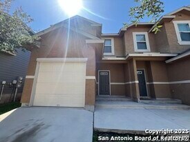 6011 Jax Wy in San Antonio, TX - Building Photo