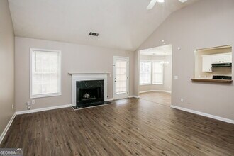 827 New England Ct in Lawrenceville, GA - Building Photo - Building Photo