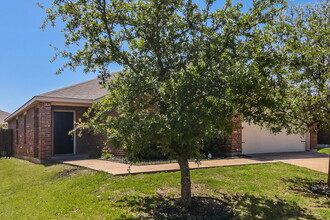 1611 Sorghum Dr in Princeton, TX - Building Photo - Building Photo
