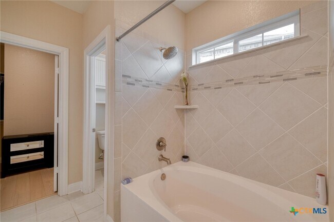 property at 333 Fort William St