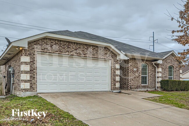 6728 Ohana Pl in Dallas, TX - Building Photo - Building Photo