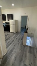 2104 S 65th St, Unit 2 in Philadelphia, PA - Building Photo - Building Photo