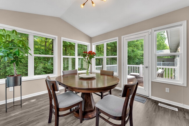 property at 6690 Green Valley Ct SE