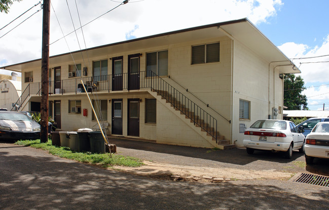 94-047 Haakoa Pl in Waipahu, HI - Building Photo - Building Photo