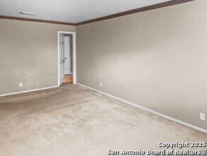 903 Saxonhill Dr in San Antonio, TX - Building Photo - Building Photo