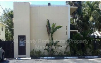 1620 SW 11th St in Fort Lauderdale, FL - Foto de edificio - Building Photo