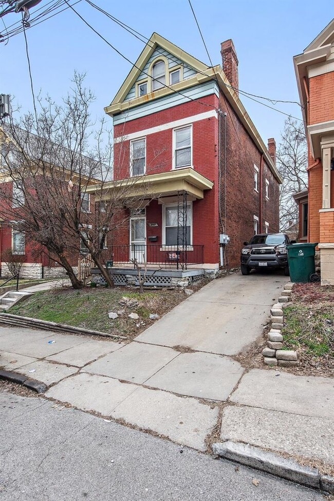 property at 2317 Victor St