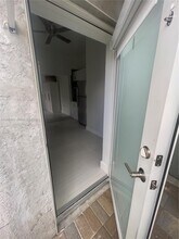 12715 NW 7th St in Miami, FL - Building Photo - Building Photo