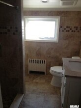 1216 W Broadway in Hewlett, NY - Building Photo - Building Photo