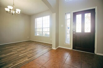 43 W Spindle Tree Cir in Spring, TX - Building Photo - Building Photo