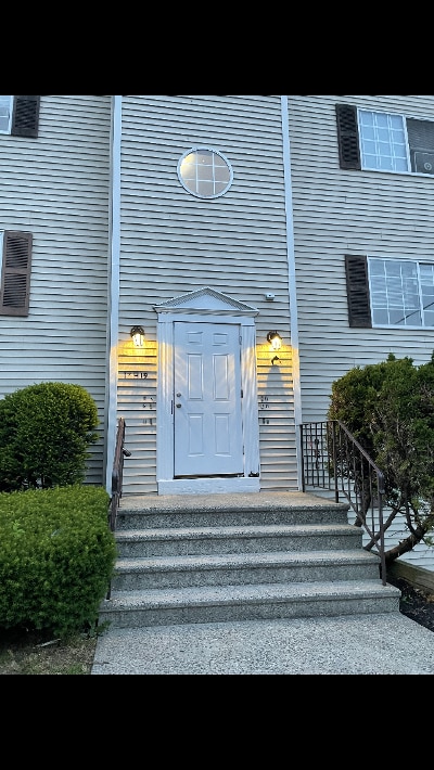 property at 17 3rd St