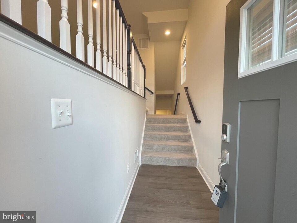 3667 Duckhorn Way in Laurel, MD - Building Photo