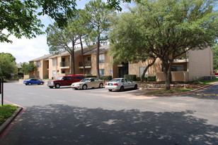 Hunter Chase Apartments