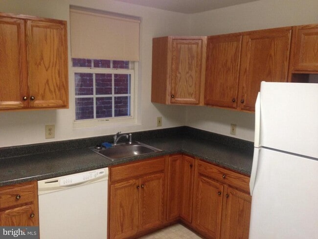 514 W South St in Frederick, MD - Building Photo - Building Photo